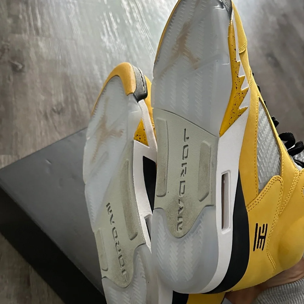 Jordan 5 “Tokyo” T23 (2025) - Picture 5 of 6